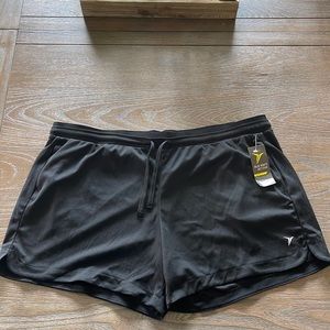Old navy performance shorts, women’s XXL